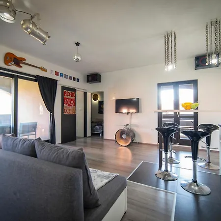 Hard&heavy Villa